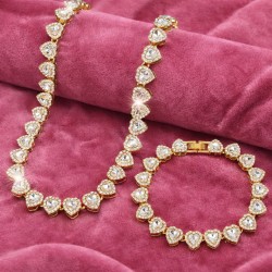 CONJUNTO DE BISUTERIA CORAZON 